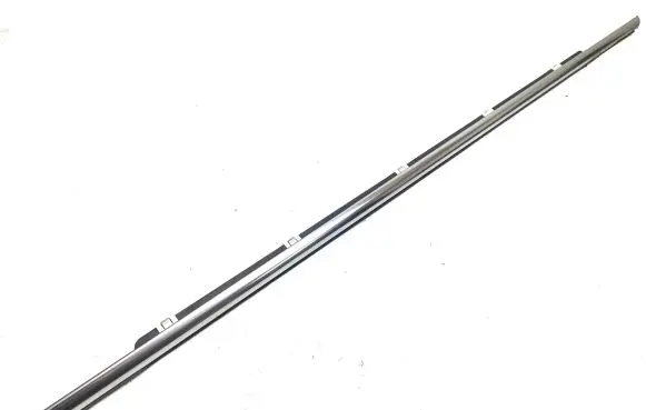 KIA Sorento Front door glass trim molding