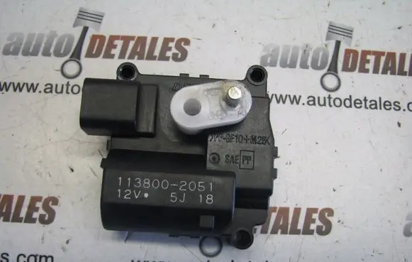 Toyota Corolla Verso AR10 Air flap motor/actuator 1138002051
