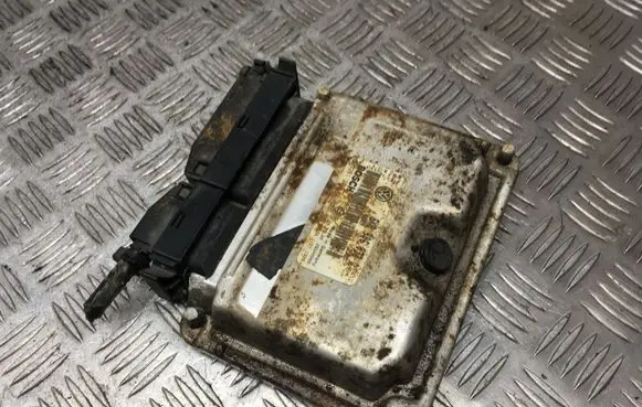 Seat Ibiza II (6k) Engine control unit/module 6K0906032Q 0261206836 26SA0000