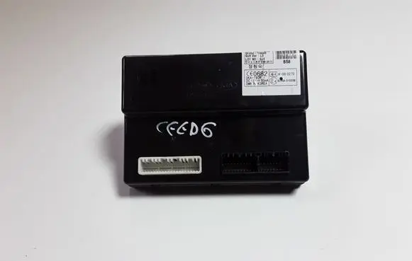 KIA Ceed Comfort/convenience module 954001H580