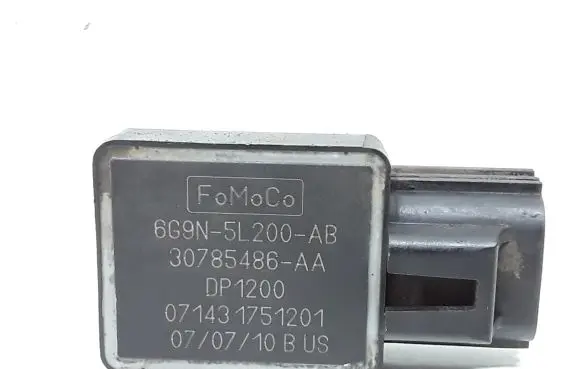 Volvo V70 Exhaust gas temperature sensor 6G9N5L200AB 30785486AA
