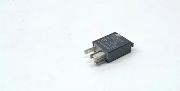 Audi A4 S4 B8 8K Other relay 7M0951253C