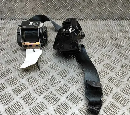 Volvo XC40 Rear seatbelt P031462131 31462131