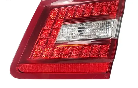Mercedes-Benz E W212 Tailgate rear/tail lights 2128201064 202511171211