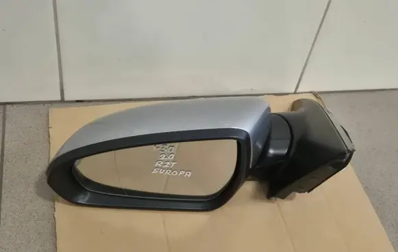 Hyundai i30 Front door electric wing mirror 