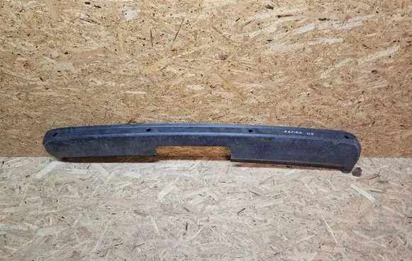 Opel Zafira B Rear bumper lower part trim 90567987