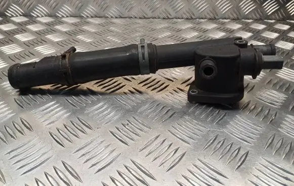 Seat Ibiza III (6L) Engine coolant pipe/hose 038121132D 6Q0122101 1C0121438A