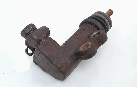 Hyundai ix35 Clutch master cylinder