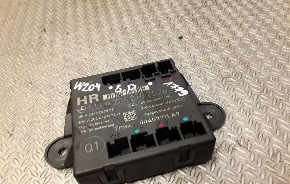 Mercedes-Benz C W204 Door control unit/module 2048702626 A2048702626