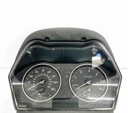 BMW X1 F48 F49 Speedometer (instrument cluster) 17649411 9295445