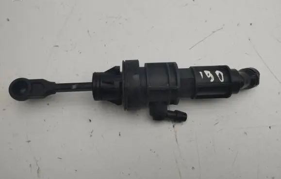 Mitsubishi Outlander Clutch slave cylinder 