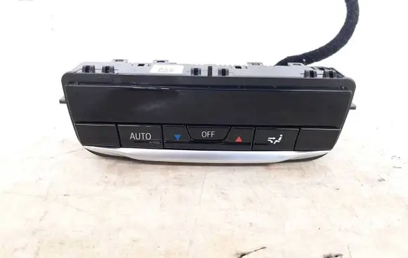 BMW 3 G20 G21 Climate control unit 9493012 5A3BBF4 61319493012