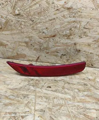 Fiat 500E Rear tail light reflector 68085230AB 68085232AB