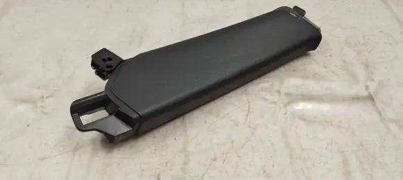 Porsche Macan (95B) (C) pillar trim 95b867287