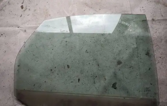 Ford Focus Rear door window glass as2