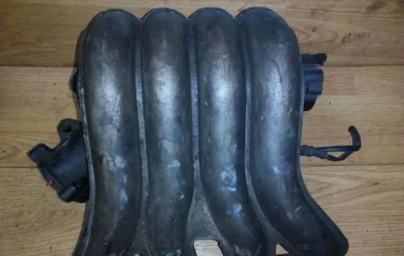 Audi A4 S4 B6 8E 8H Intake manifold 2900308779