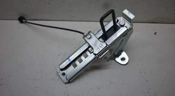 Subaru Outback (BS) Seat back rest lock catch 