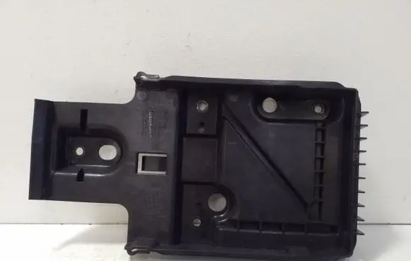 Volvo XC90 Battery tray 31479351