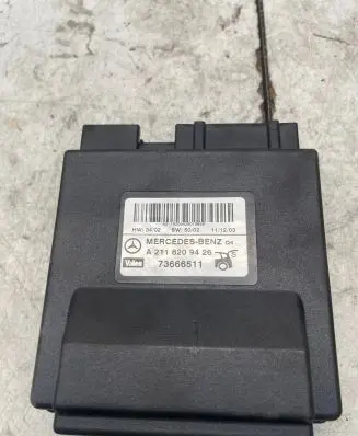 Mercedes-Benz E W211 Tailgate hydraulic pump motor A2118209426