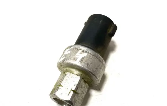 Dodge Journey Air conditioning (A/C) pressure sensor 8079022M