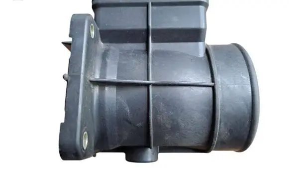 Mitsubishi Pajero Pinin Mass air flow meter E5T08271