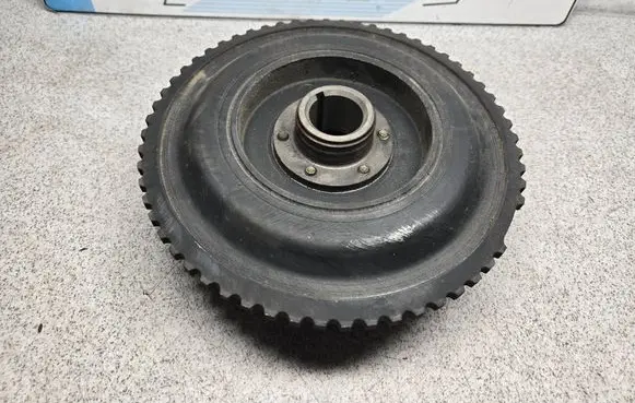 BMW 5 E39 Crankshaft pulley 11231738620