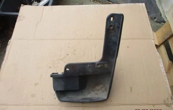 Honda CR-V Front mudguard 75810