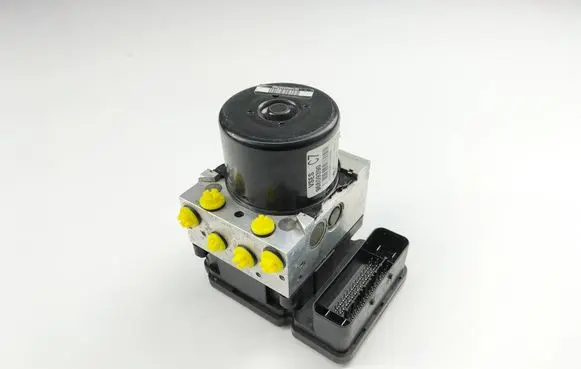 Chevrolet Captiva ABS Pump 96859390 25021206684 28526072013