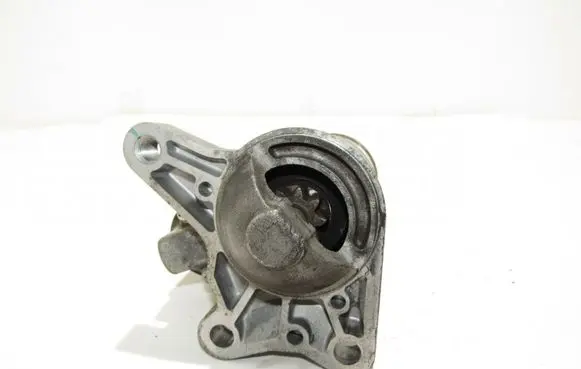 Mazda 6 Starter motor m001t81582