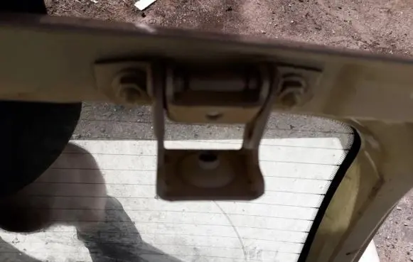 Fiat Panda II Tailgate/trunk/boot hinge