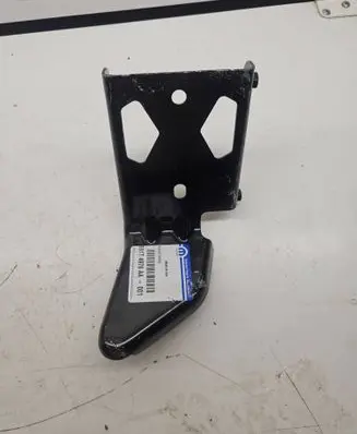 Dodge Challenger Front bumper cross member 68174978AA