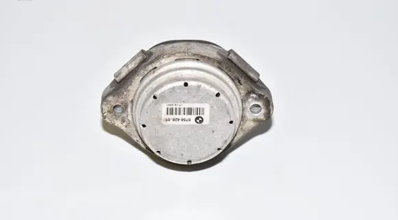 BMW X5 E53 Engine mount bracket 6758428