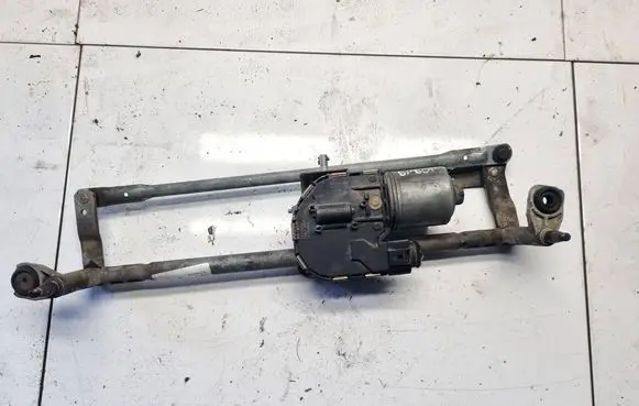 Skoda Octavia Mk2 (1Z) Front wiper linkage and motor 1Z1955023C