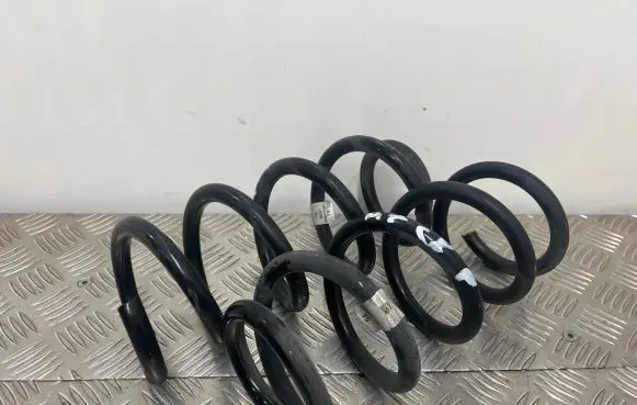 Audi A7 S7 4K8 Front coil spring 8W0411105