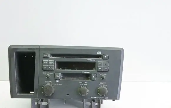 Volvo V70 Radio/CD/DVD/GPS head unit 86511521