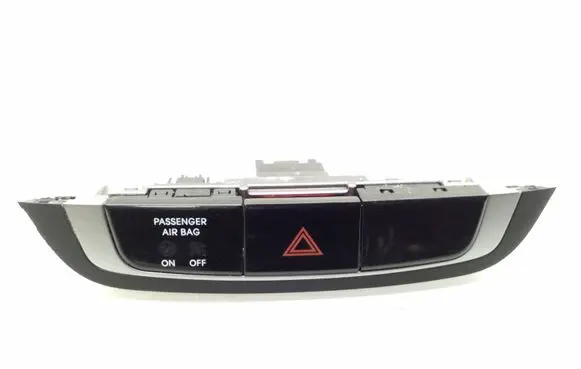Hyundai ix35 Hazard light switch 847402S400