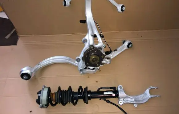 Audi RS4 B9 Front shock absorber/damper 8W0412020B 8W0412024B