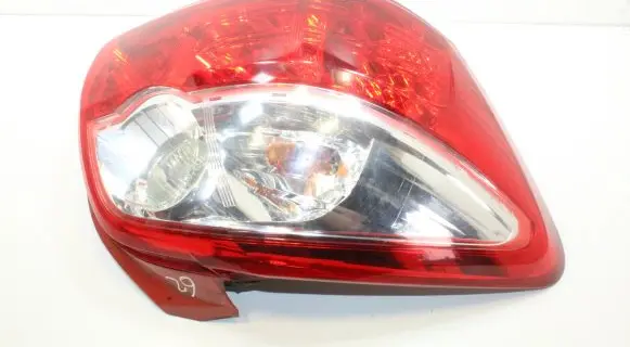 Toyota Auris 150 Rear/tail lights