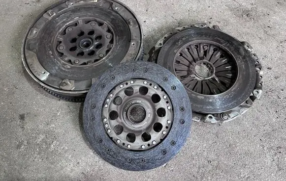 BMW 5 F10 F11 Clutch set kit 7567839 7638349