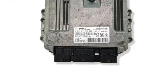 Peugeot 308 SW Engine control unit/module 9664843780 0281013872