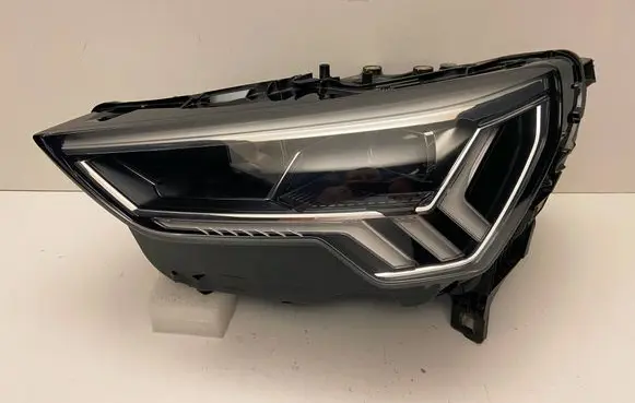 Audi Q3 F3 Headlight/headlamp 83A941033 1090025