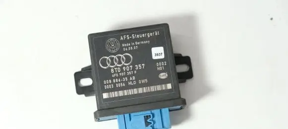 Audi A5 8T 8F Light module LCM 8T0907357