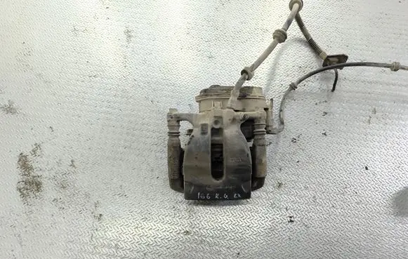 Mercedes-Benz ML W166 Rear brake caliper A1664230581 32345703