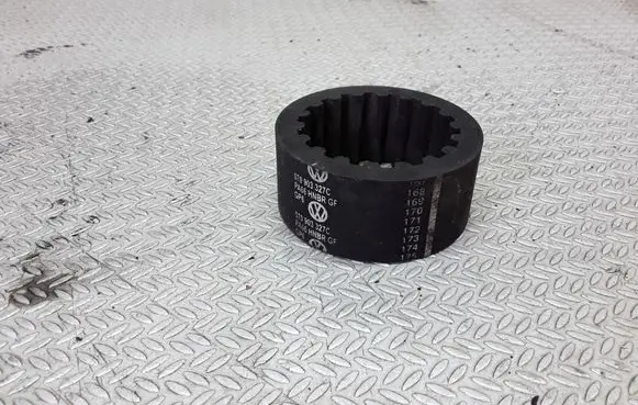 Volkswagen Phaeton Alternator pulley 070903327C
