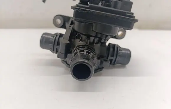 BMW iX1 Electric auxiliary coolant/water pump 9462114