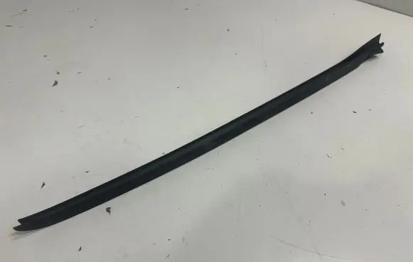 BMW i4 Windshield trim 7933088