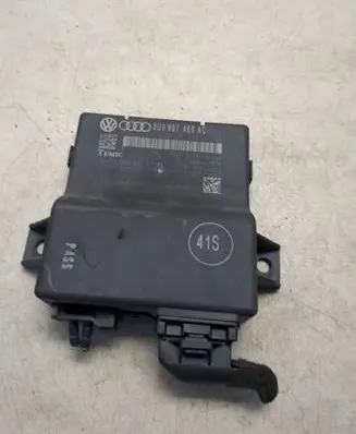Audi A1 Gateway control module 8U0907468AC 2840652914300 8U0907468G
