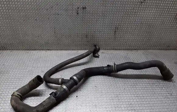 Ford Focus Engine coolant pipe/hose
