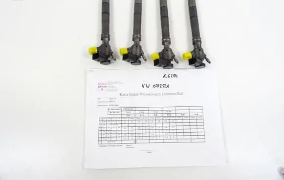 Seat Leon (5F) Fuel injectors set 