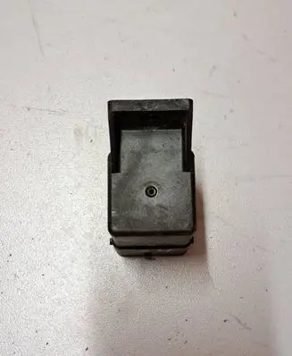 Ford Focus Glow plug pre-heat relay 9640469680 51252002